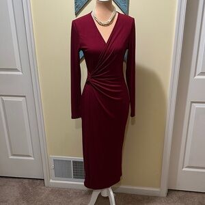 Elegant Burgundy Long Sleeve Dress